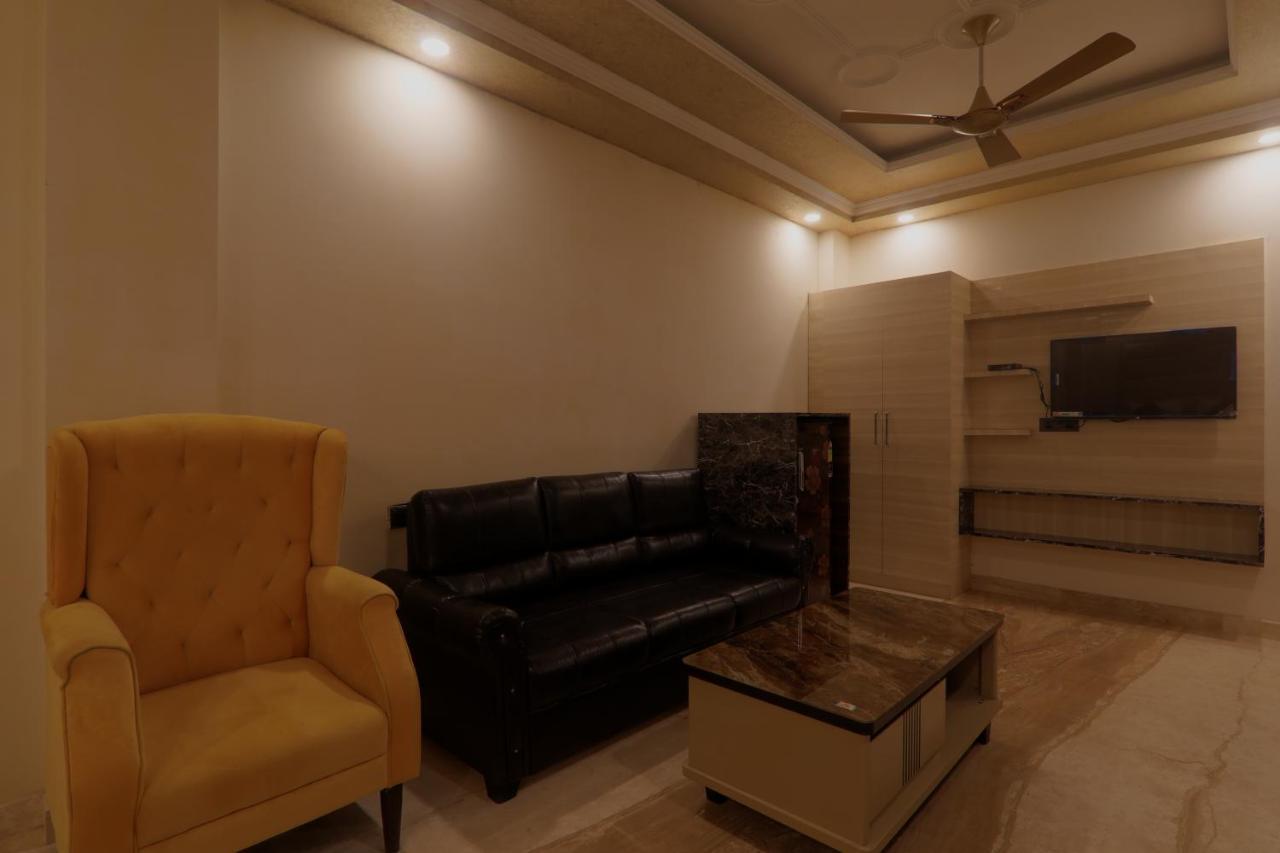 Shri Tirupati Residency Hotel Lucknow Bagian luar foto