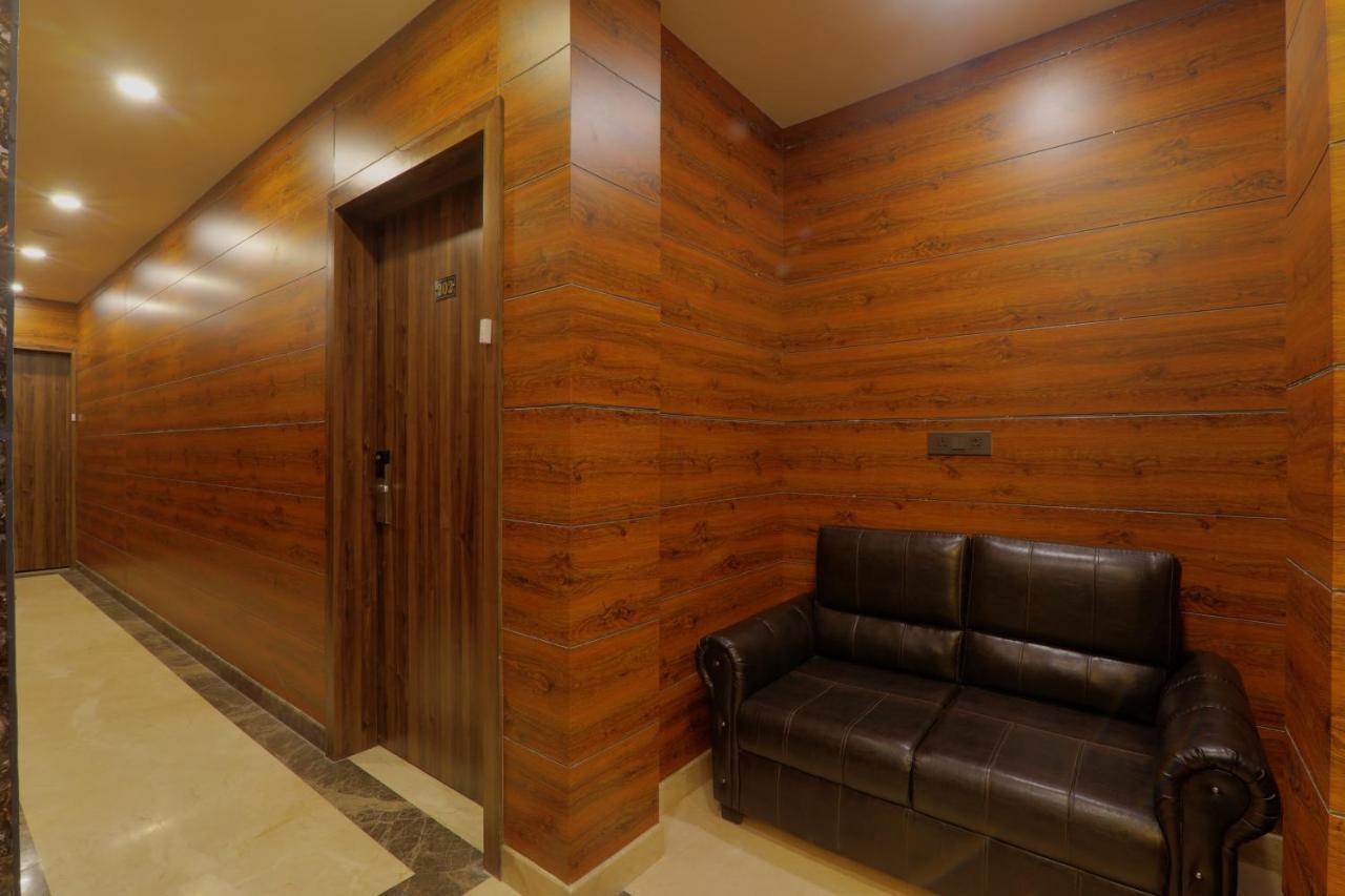 Shri Tirupati Residency Hotel Lucknow Bagian luar foto